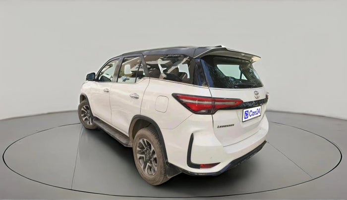 2024 Toyota Fortuner 4X2 AT 2.8 LEGENDER, Diesel, Automatic, 32,276 km, exterior