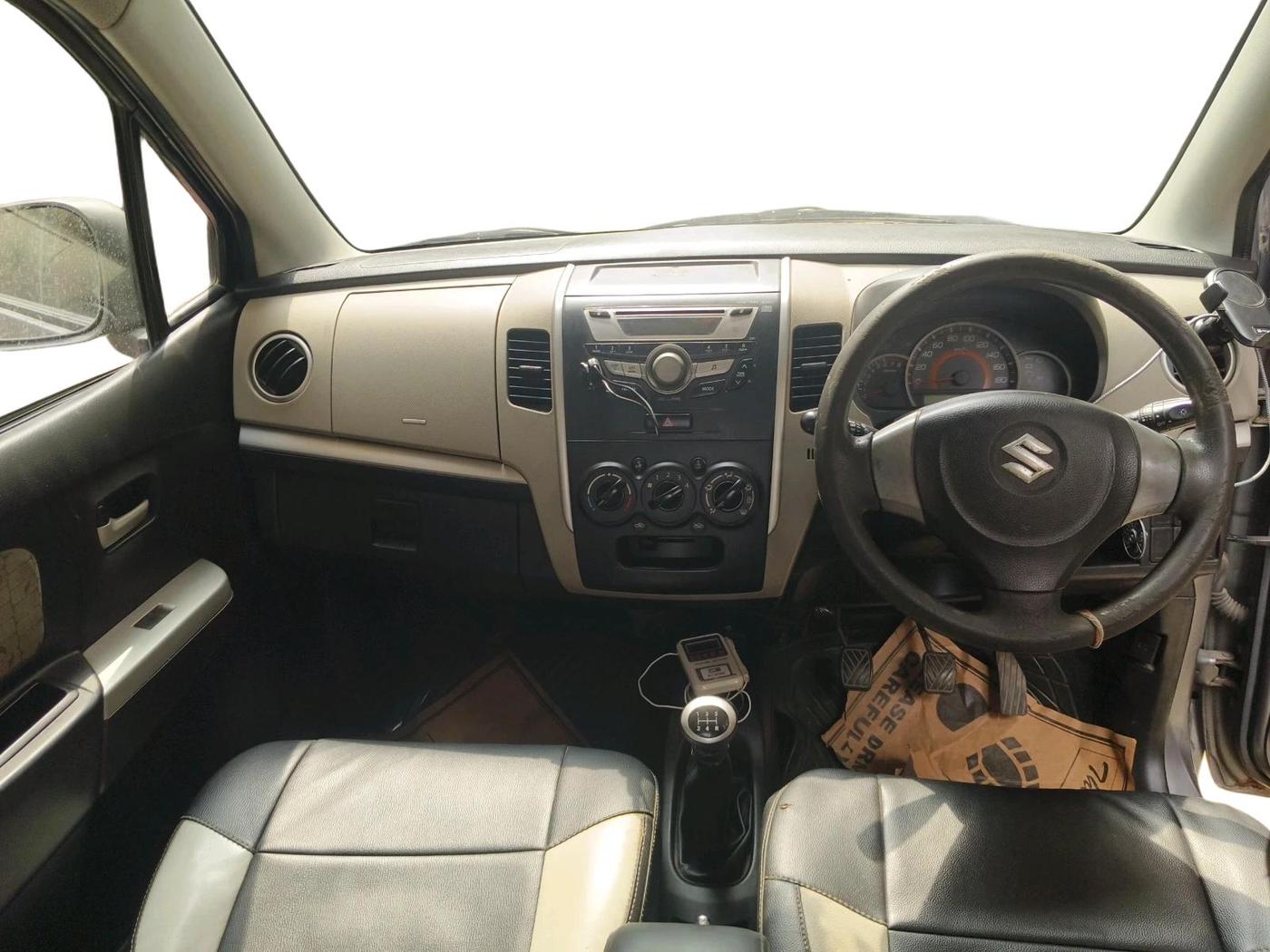 2014 Maruti Wagon R 1.0 VXI, Petrol, Manual, 35,039 km, interior