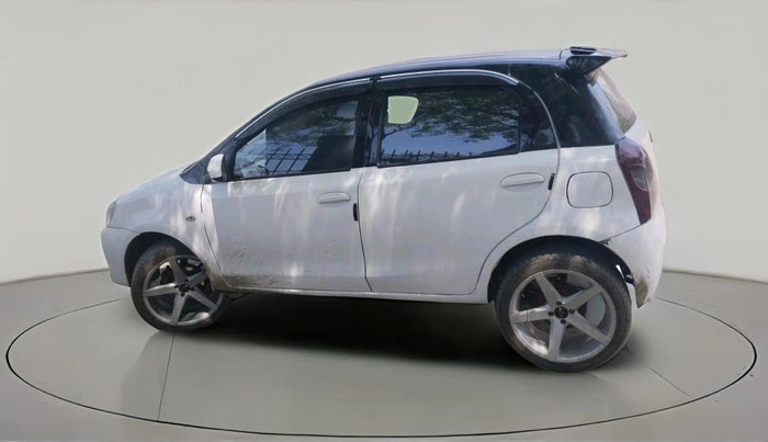 2016 Toyota Etios Liva G, Petrol, Manual, 97,212 km, exterior