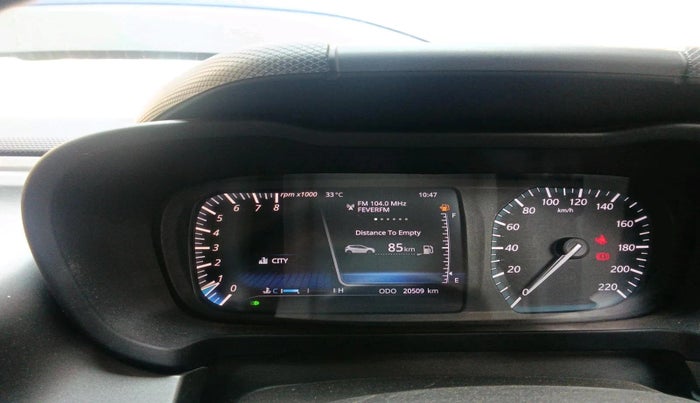 2024 Tata ALTROZ XZ + SUNROOF, Petrol, Manual, 20,509 km, interior