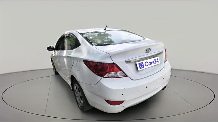 2012 Hyundai Verna FLUIDIC 1.6 VTVT EX, Petrol, Manual, 1,04,902 km, exterior