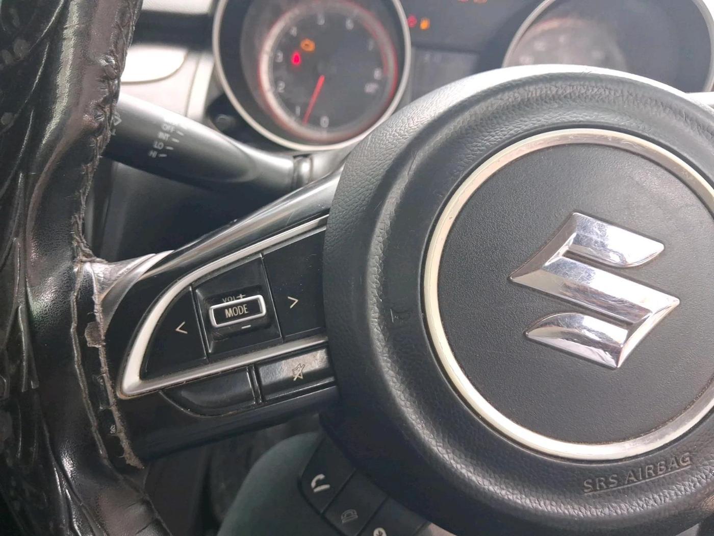 2022 Maruti Swift VXI, Petrol, Manual, 39,090 km, interior