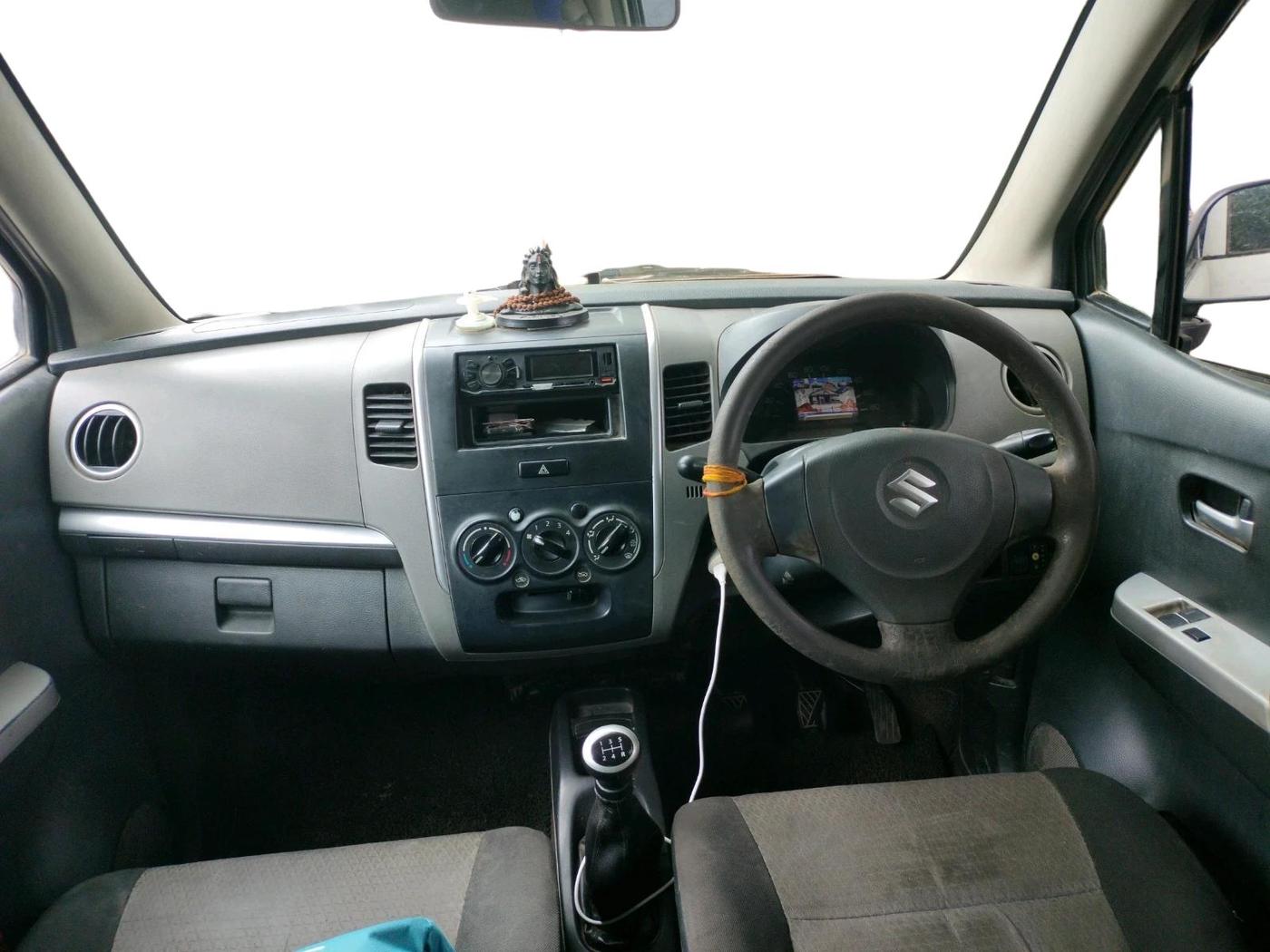 2012 Maruti Wagon R 1.0 LXI CNG, CNG, Manual, 3,06,552 km, interior