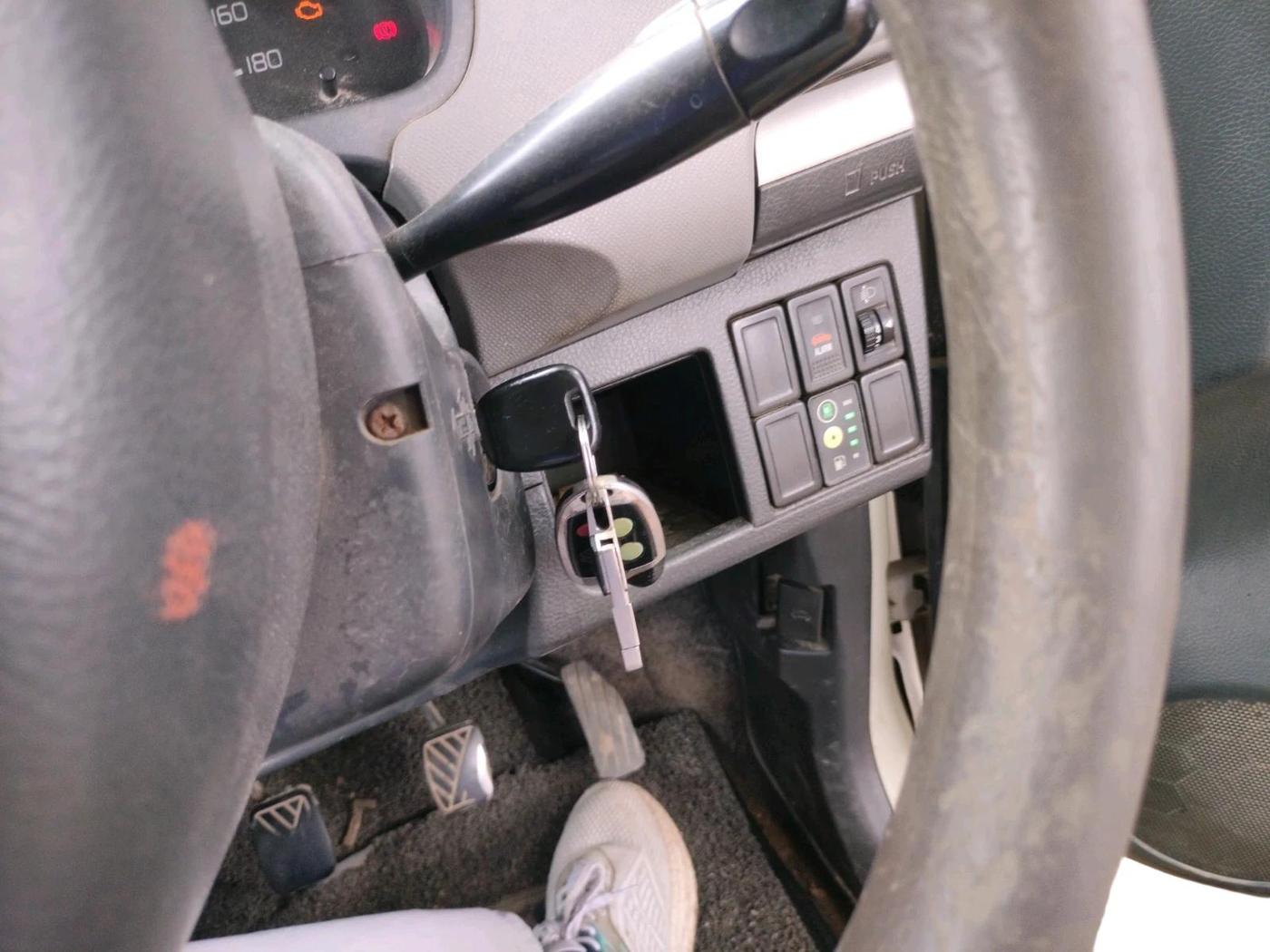 2012 Maruti Wagon R 1.0 LXI CNG, CNG, Manual, 3,06,552 km, interior