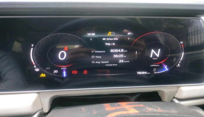 2023 Mahindra XUV700 AX 5 D MT 7 STR, Diesel, Manual, 78,084 km, interior