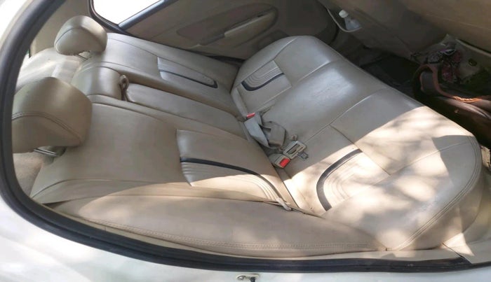 2016 Maruti Swift Dzire VDI, Diesel, Manual, 2,12,926 km, interior