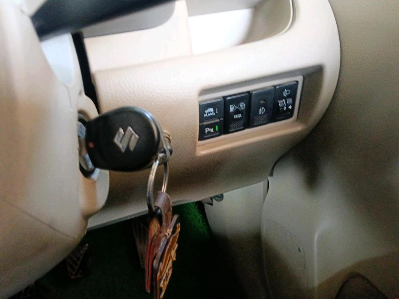 2017 Maruti Ertiga VXI CNG, CNG, Manual, 1,96,290 km, interior