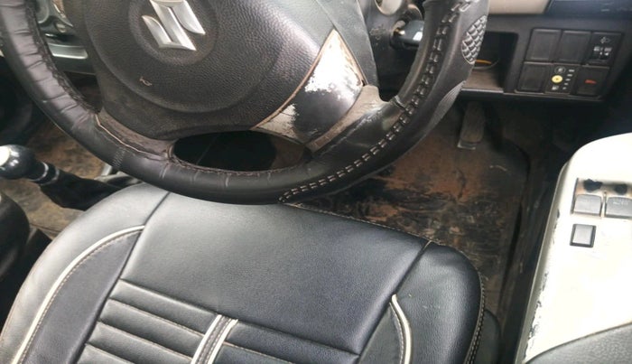 2013 Maruti Wagon R 1.0 LXI CNG, CNG, Manual, 1,00,239 km, interior