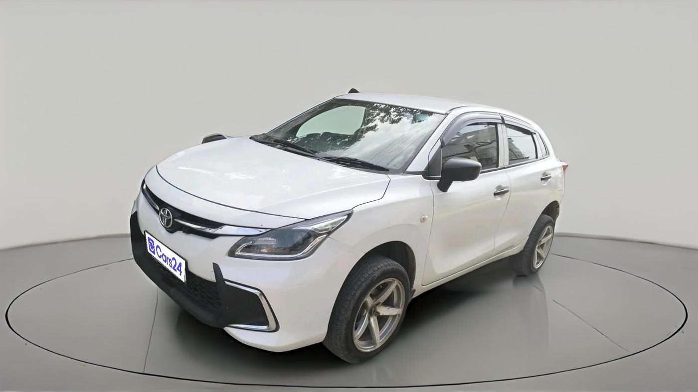 2024 Toyota Glanza E, Petrol, Manual, 32,439 km, exterior