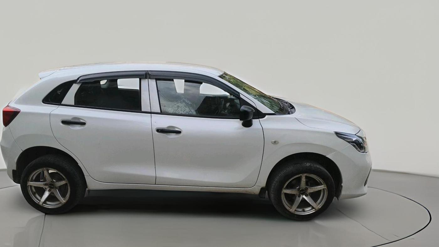 2024 Toyota Glanza E, Petrol, Manual, 32,439 km, exterior