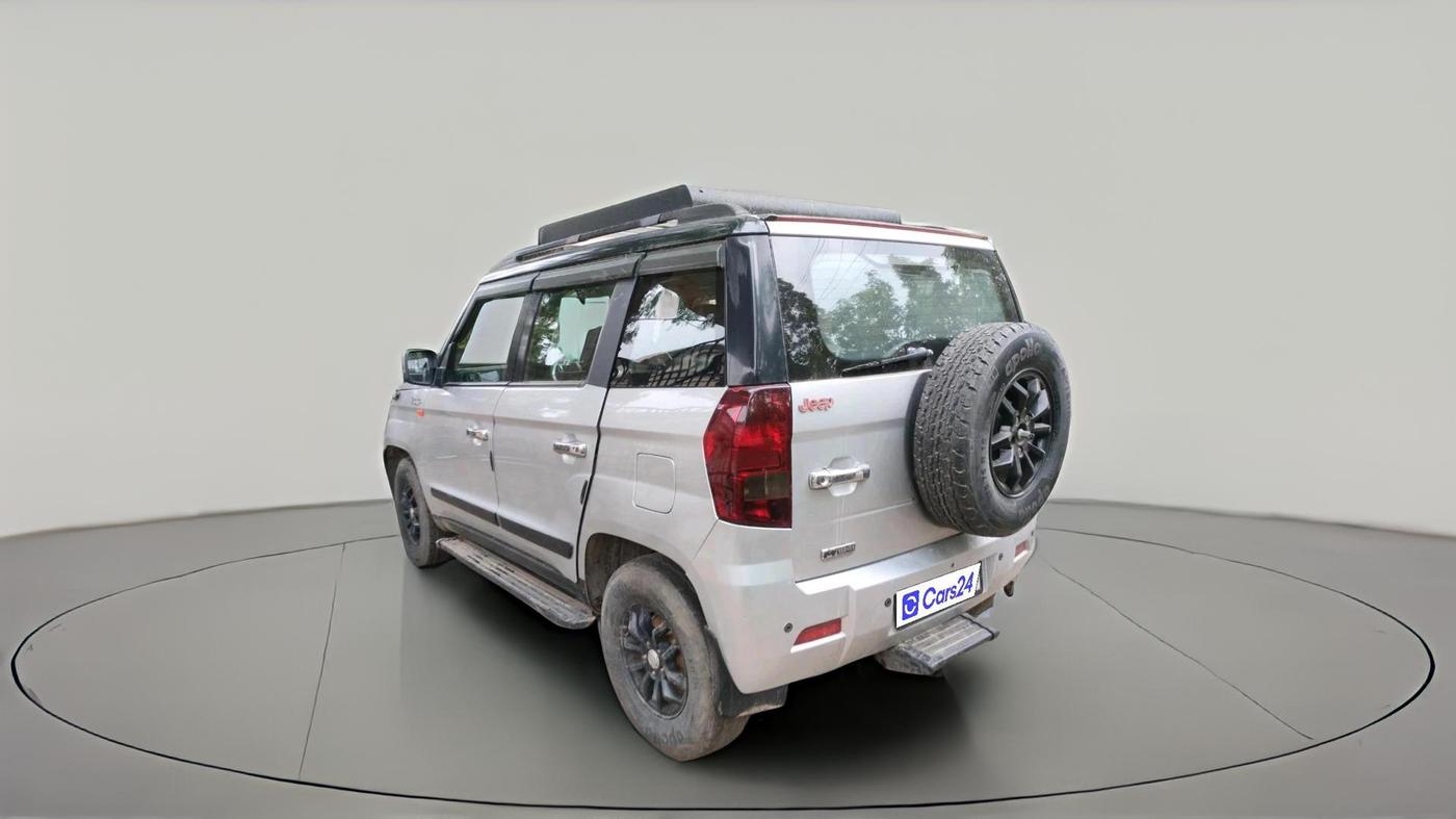 2017 Mahindra TUV300 T8, Diesel, Manual, 90,565 km, exterior