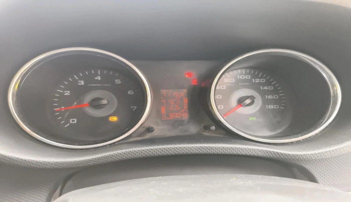 2017 Mahindra TUV300 T4, Diesel, Manual, 60,049 km, interior