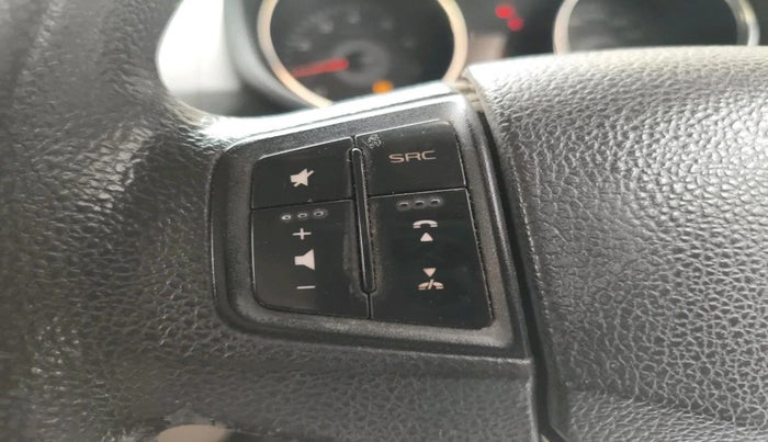 2017 Mahindra TUV300 T4, Diesel, Manual, 60,049 km, interior