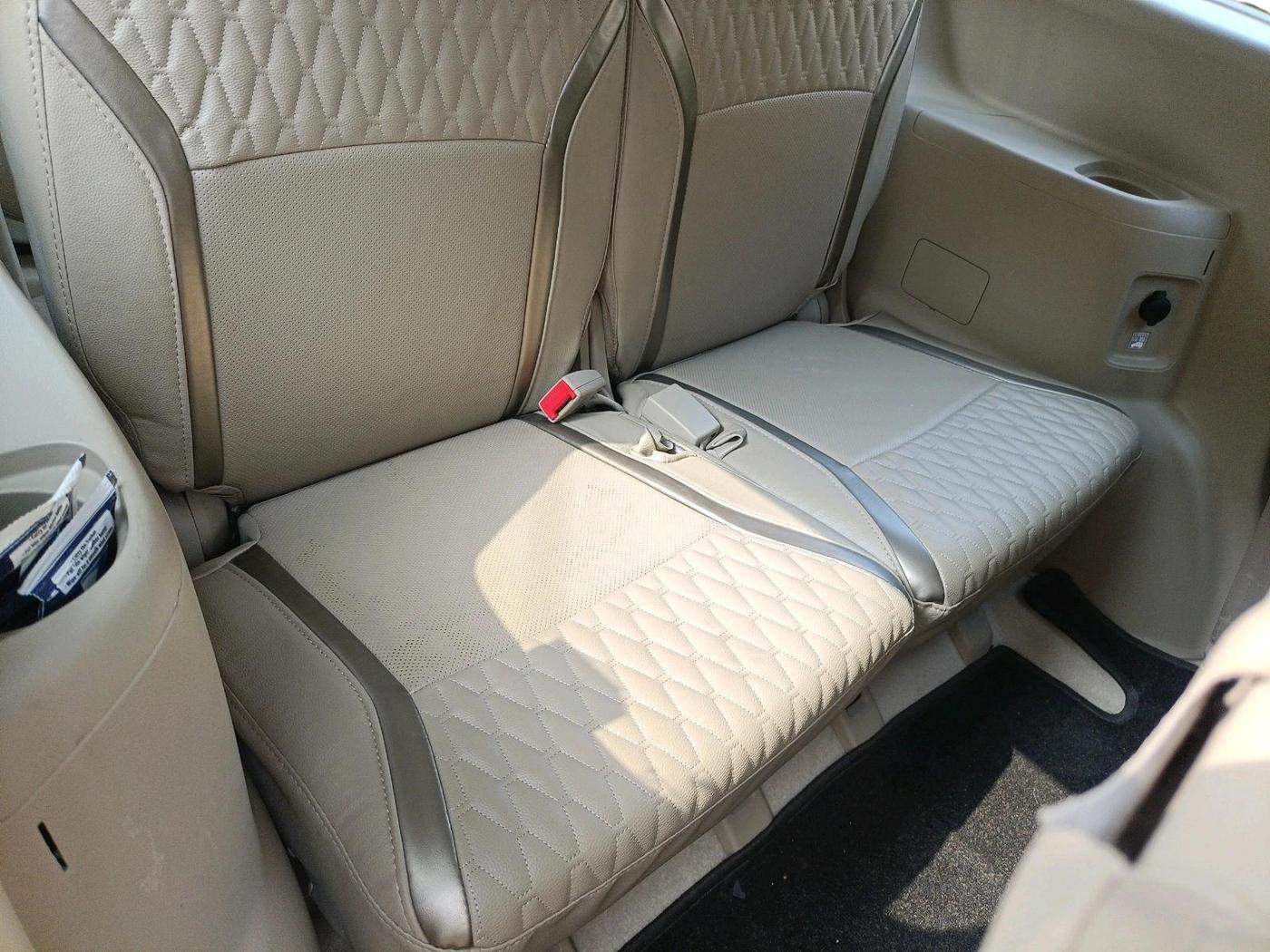 2019 Maruti Ertiga ZXI SHVS, Petrol, Manual, 93,424 km, interior