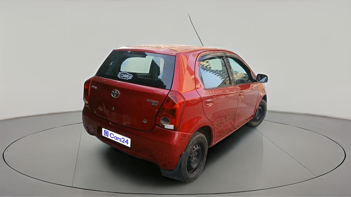 2011 Toyota Etios Liva G, Petrol, Manual, 1,36,753 km, exterior