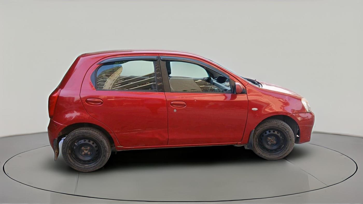 2011 Toyota Etios Liva G, Petrol, Manual, 1,36,753 km, exterior