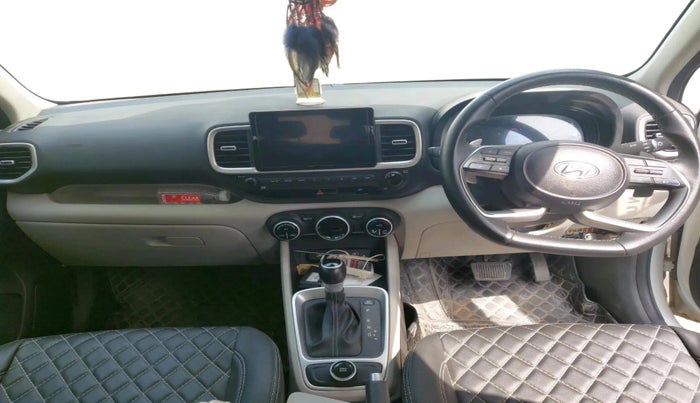 2023 Hyundai VENUE SX (O) 1.0 TURBO DCT, Petrol, Automatic, 10,316 km, interior