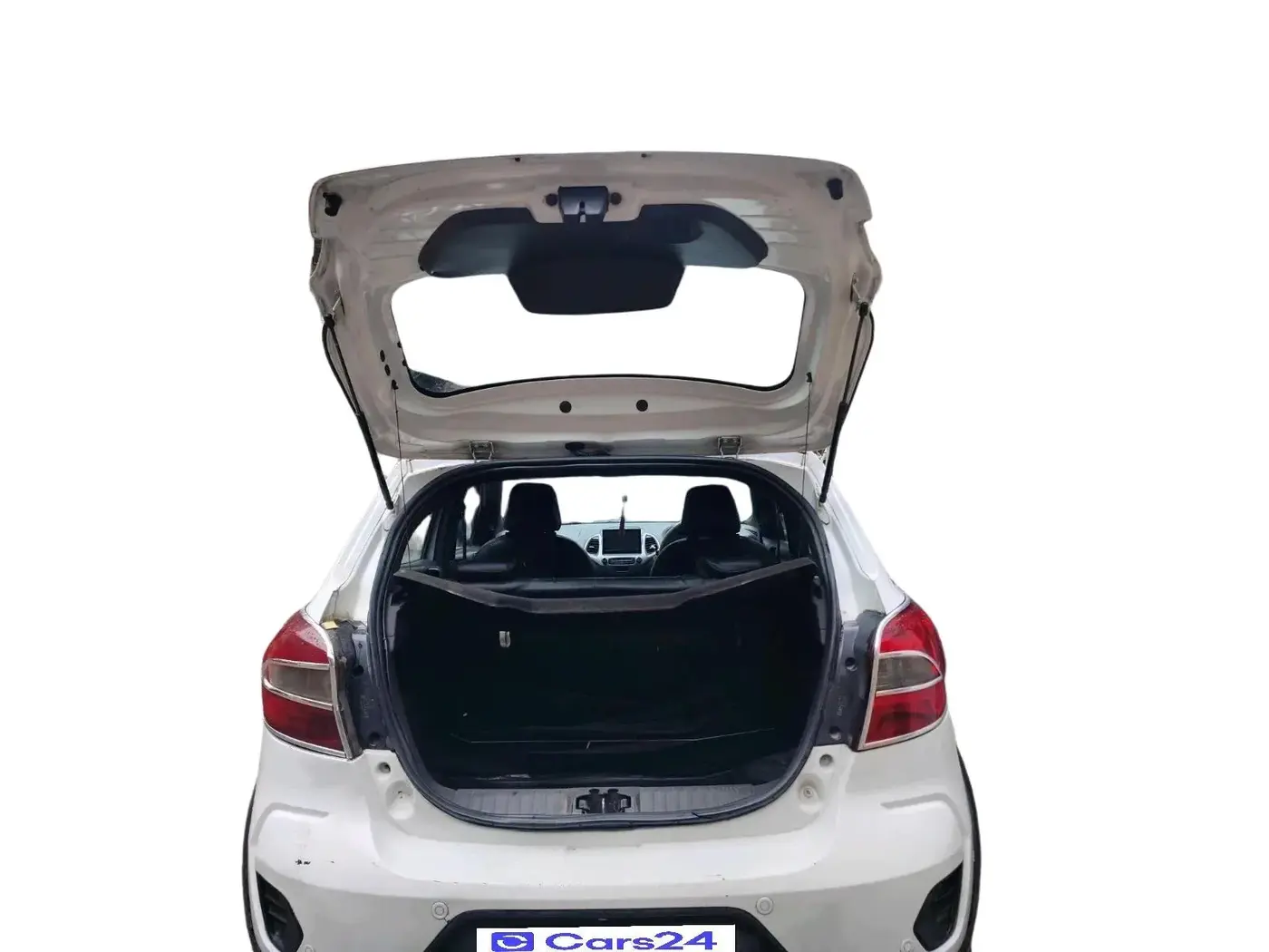 2019 Ford FREESTYLE TREND PLUS 1.5 DIESEL, Diesel, Manual, 1,31,901 km, exterior