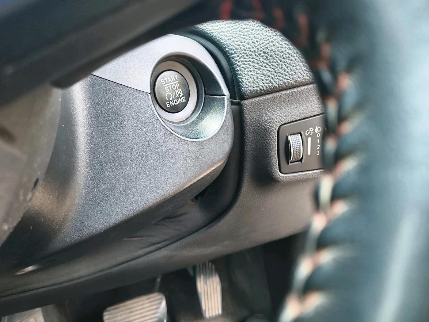 2019 Jeep Compass TRAILHAWK (O) 2.0 4X4, Diesel, Automatic, 1,15,600 km, interior