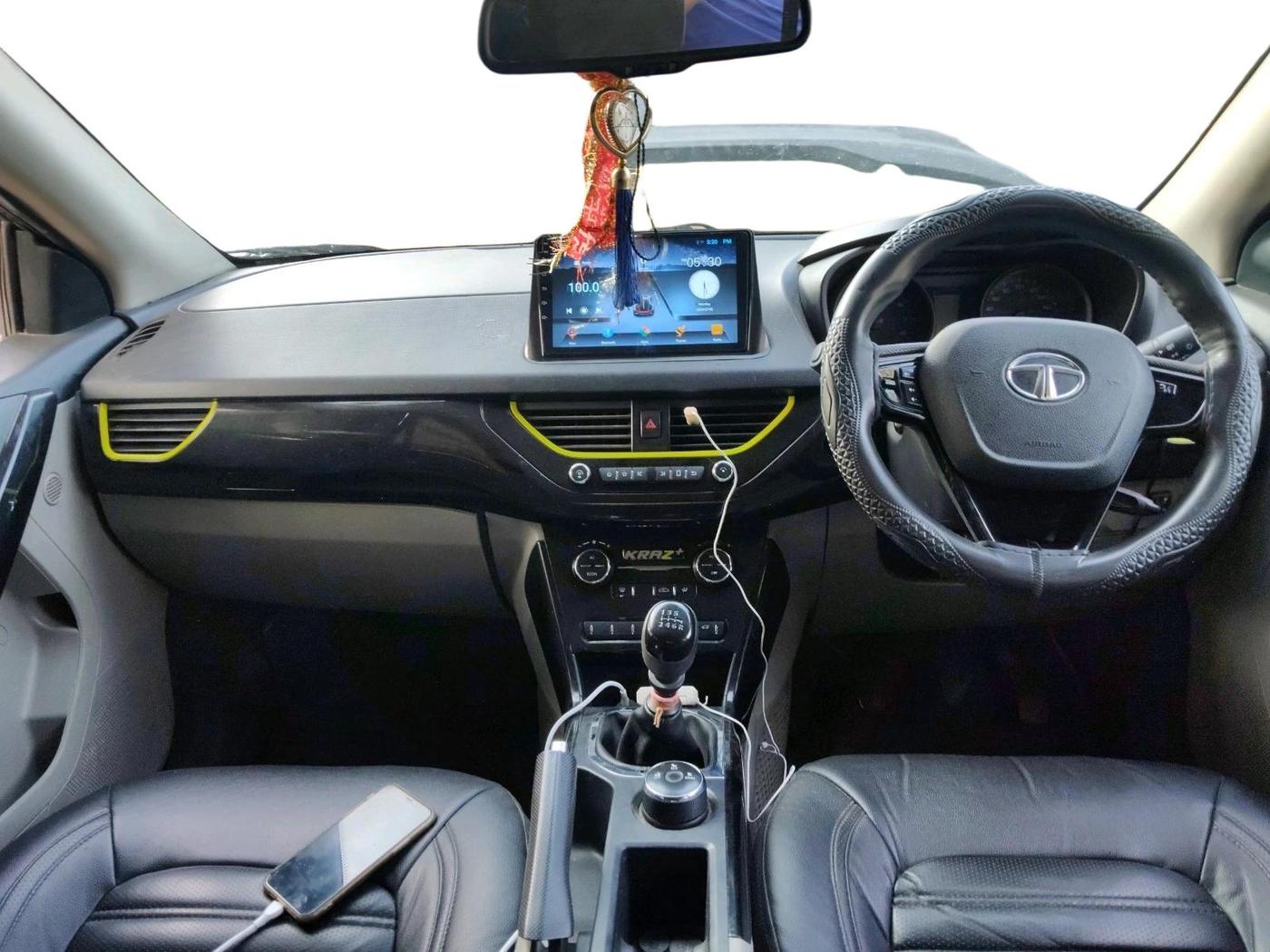 2018 Tata NEXON KRAZ PLUS PETROL, CNG, Manual, 88,340 km, interior