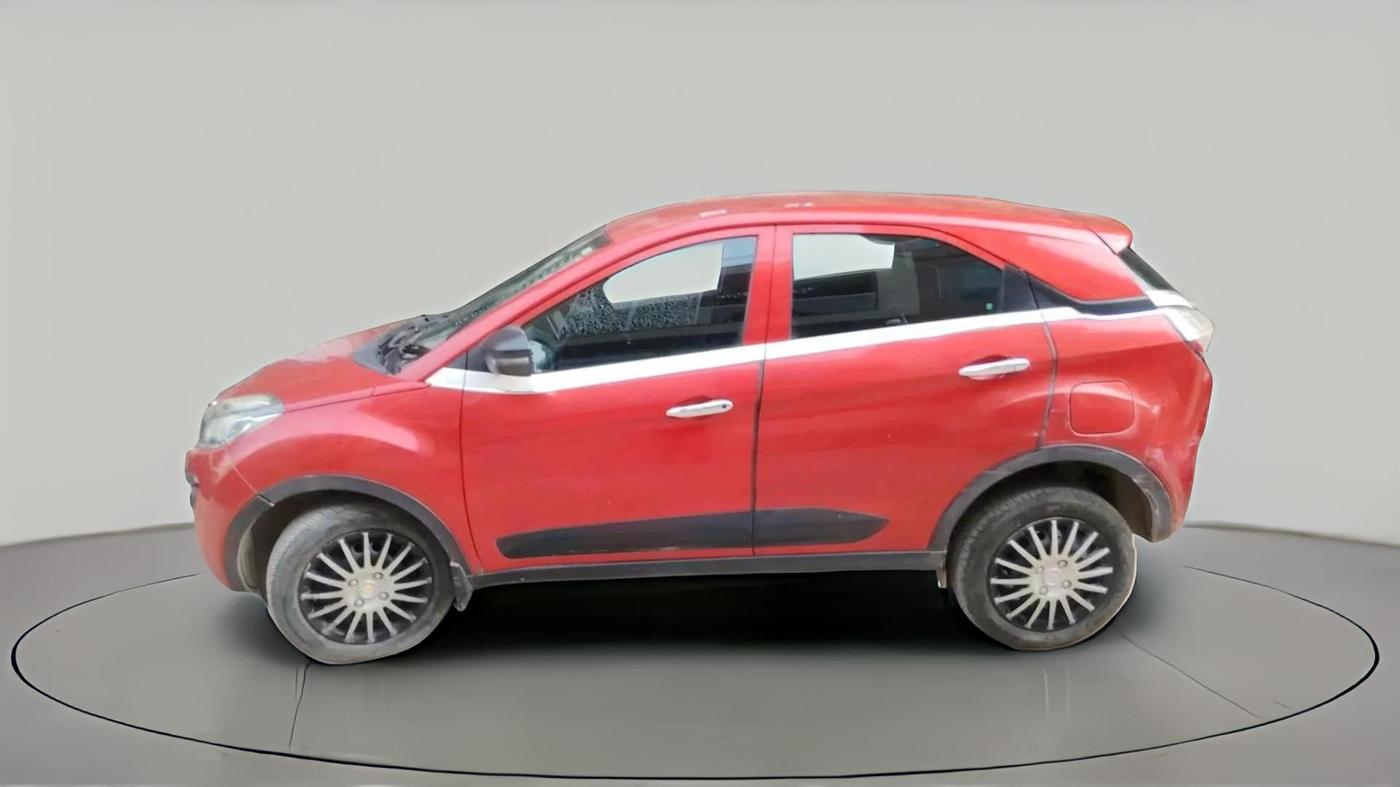 2018 Tata NEXON XE PETROL, Petrol, Manual, 33,090 km, exterior