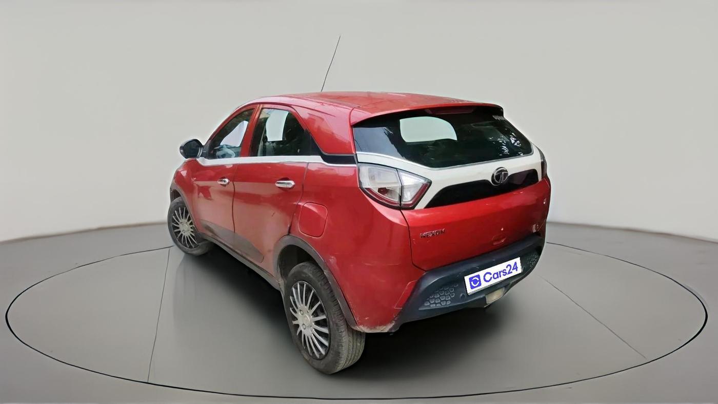 2018 Tata NEXON XE PETROL, Petrol, Manual, 33,090 km, exterior