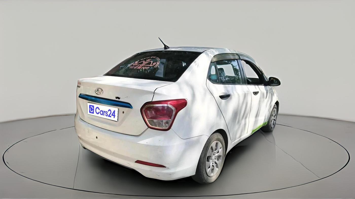 2016 Hyundai Xcent BASE 1.2, CNG, Manual, 66,240 km, exterior