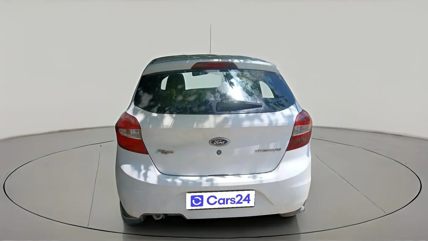 2015 Ford New Figo TITANIUM 1.2 PETROL MT, Petrol, Manual, 75,203 km, exterior