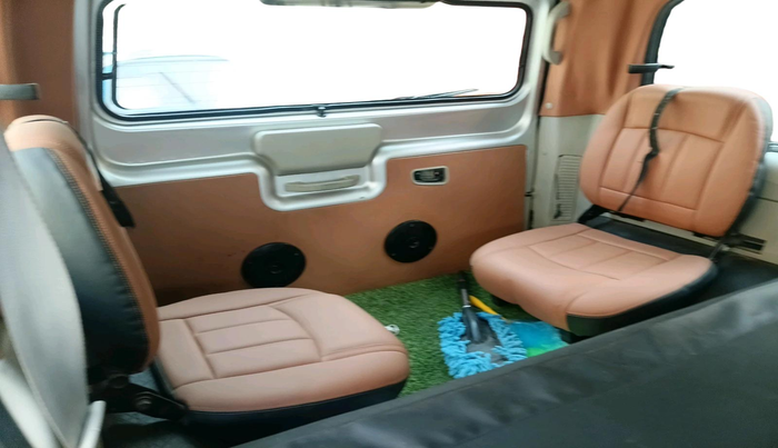 2018 Mahindra Scorpio S7, Diesel, Manual, 1,26,638 km, interior