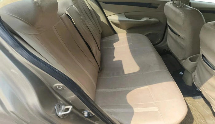 2011 Honda City 1.5L I-VTEC S MT, CNG, Manual, 1,02,701 km, interior