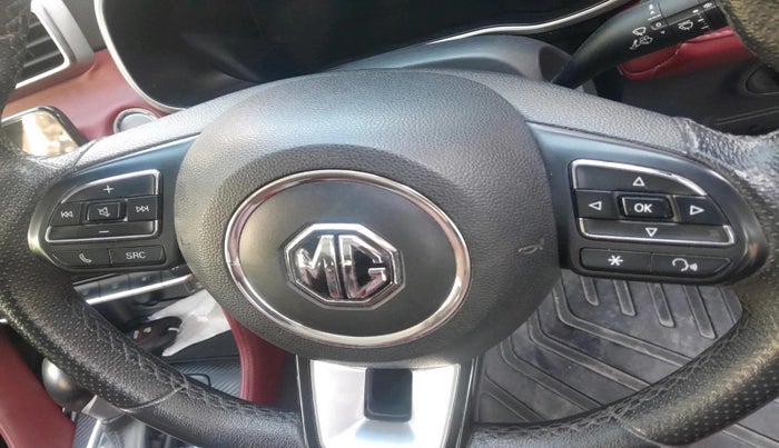 2022 MG ASTOR SAVVY 1.5 CVT S RED, Petrol, Automatic, 39,372 km, interior