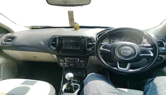 2017 Jeep Compass LIMITED 2.0 DIESEL, Diesel, Manual, 1,14,372 km, interior