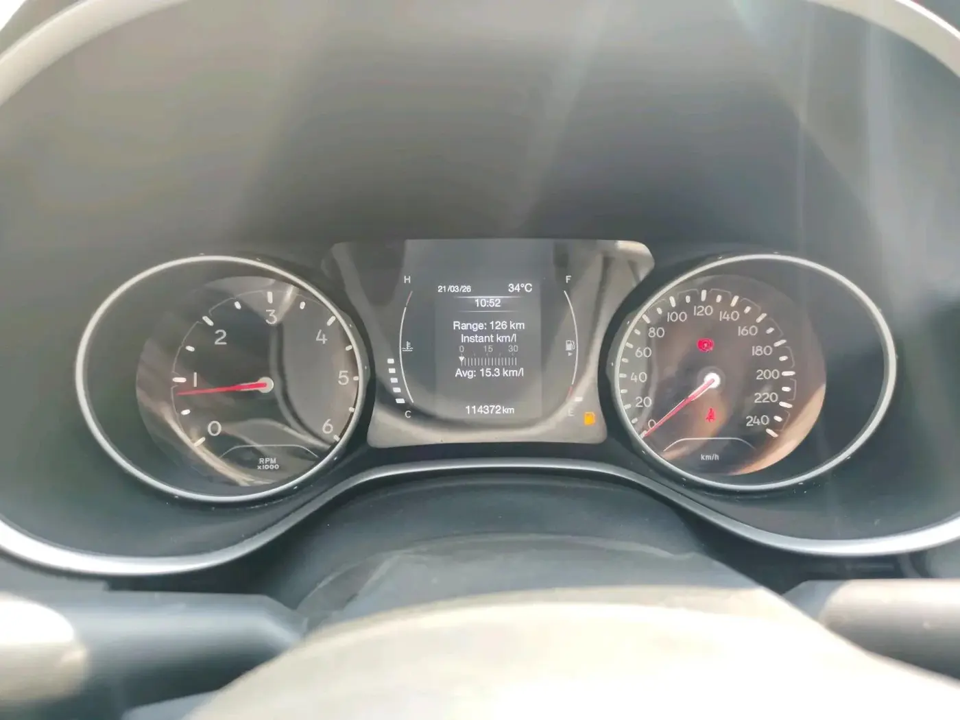 2017 Jeep Compass LIMITED 2.0 DIESEL, Diesel, Manual, 1,14,372 km, interior