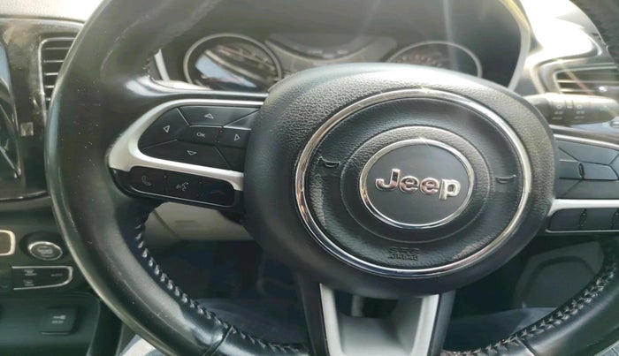 2017 Jeep Compass LIMITED 2.0 DIESEL, Diesel, Manual, 1,14,372 km, interior