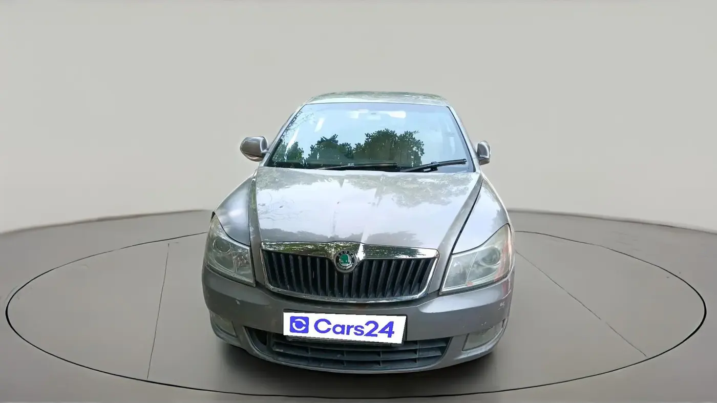 2011 Skoda Laura AMBITION 1.8 TSI, Petrol, Manual, 27,680 km, exterior