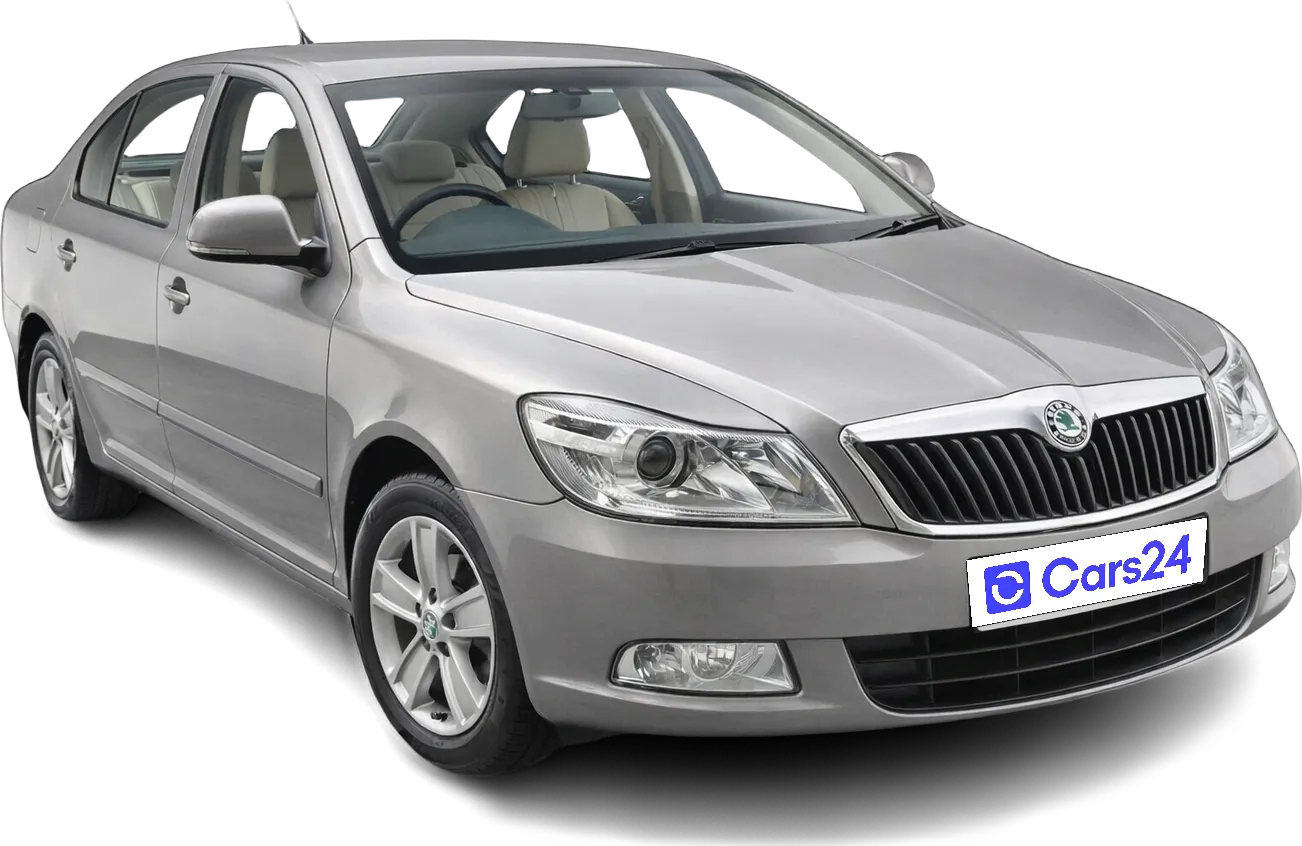 2011 Skoda Laura - Sedan - Petrol - Manual - ₹1.27 lakh