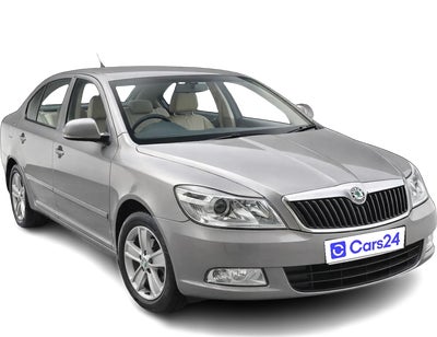 2011 Skoda Laura - Sedan - Petrol - Manual - ₹1.27 lakh