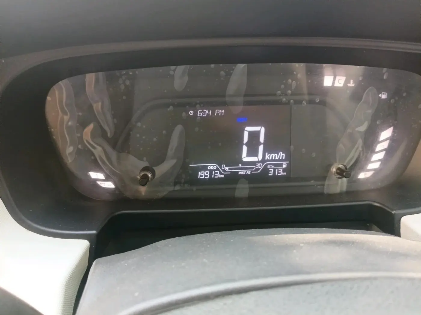 2025 Tata PUNCH PURE MT, Petrol, Manual, 19,913 km, interior