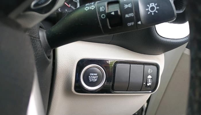 2021 KIA SONET HTX 1.0 IMT, Petrol, Manual, 63,999 km, interior