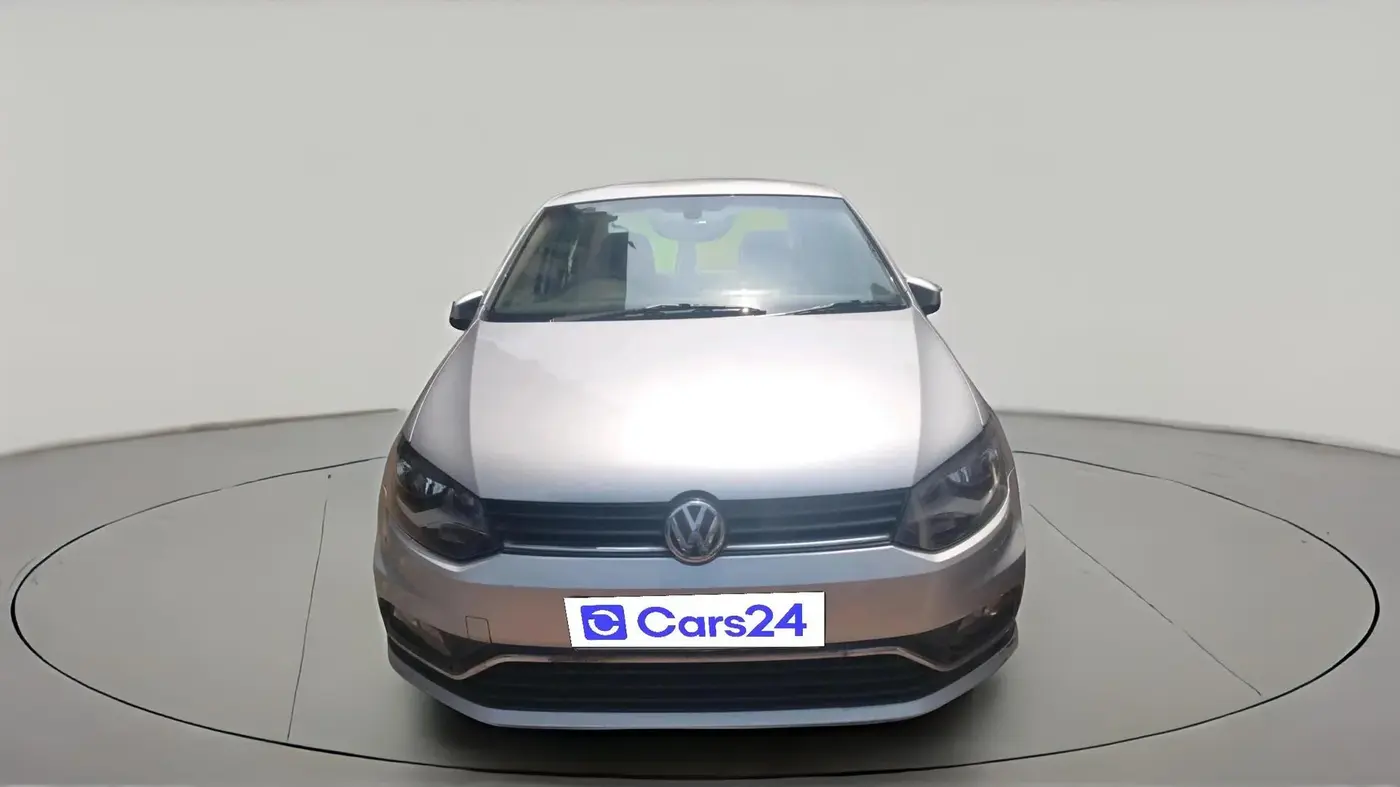 2016 Volkswagen Ameo HIGHLINE1.2L, Petrol, Manual, 1,61,828 km, exterior