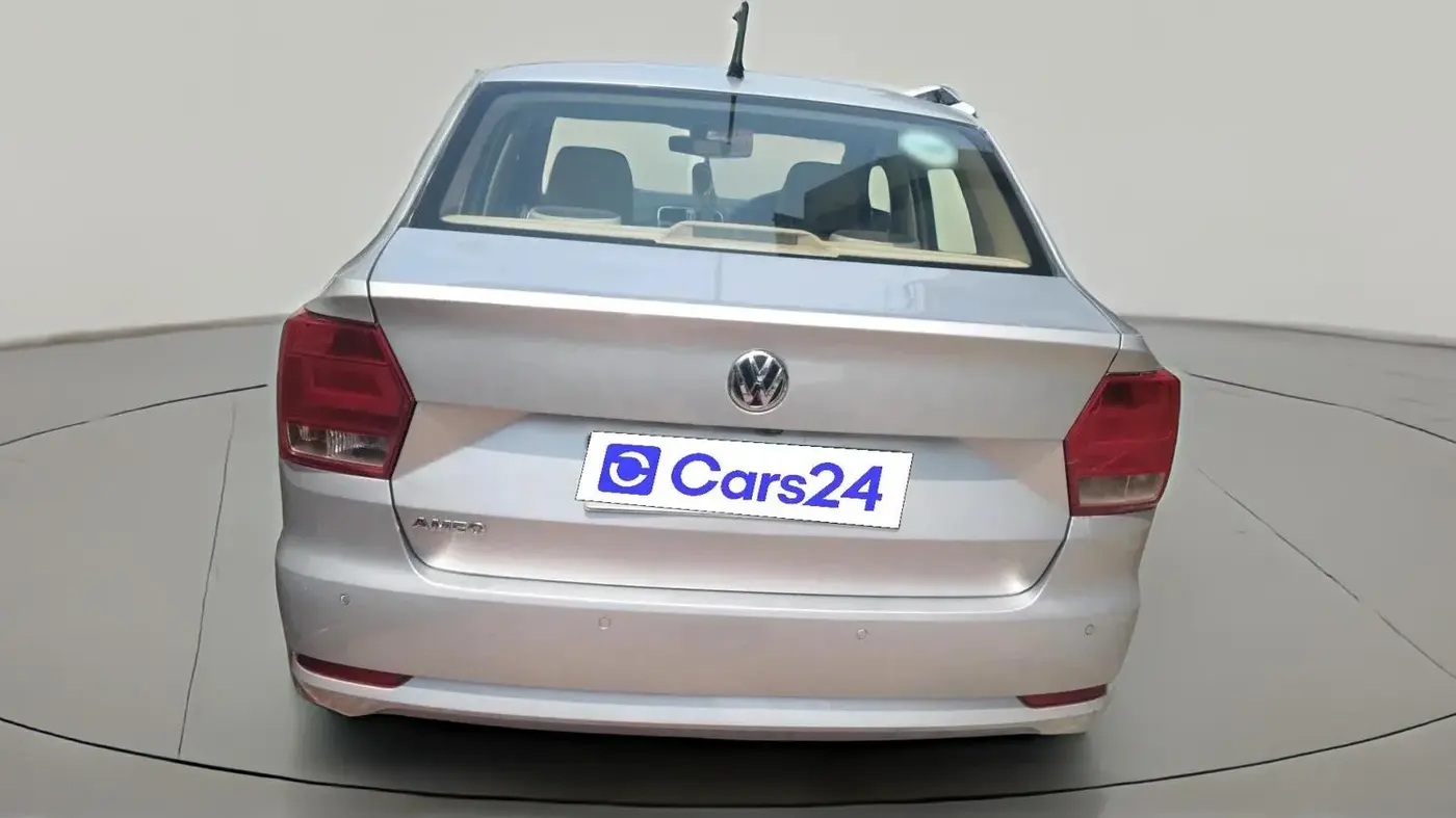 2016 Volkswagen Ameo HIGHLINE1.2L, Petrol, Manual, 1,61,828 km, exterior