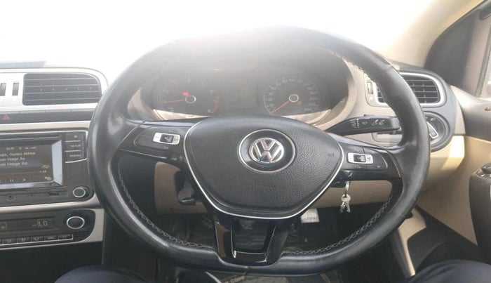 2016 Volkswagen Ameo HIGHLINE1.2L, Petrol, Manual, 1,61,828 km, interior