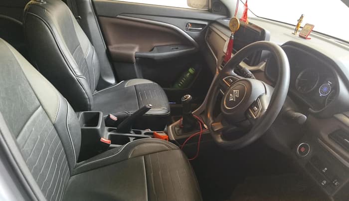 2022 Maruti BREZZA ZXI SMART HYBRID , Petrol, Manual, 9,078 km, interior