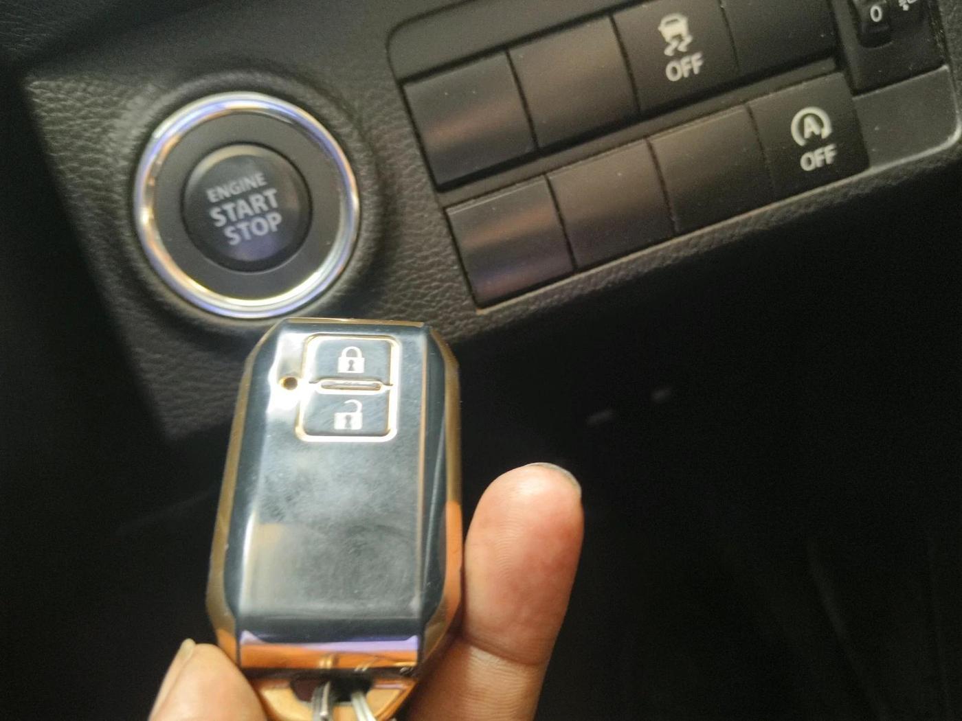 2022 Maruti BREZZA ZXI SMART HYBRID , Petrol, Manual, 9,078 km, interior