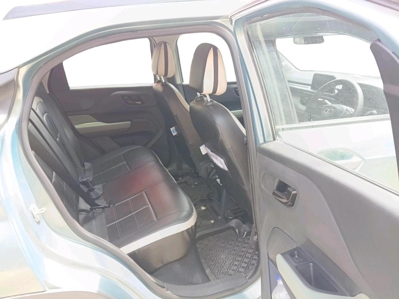 2021 Tata PUNCH ADVENTURE MT, Petrol, Manual, 53,988 km, interior