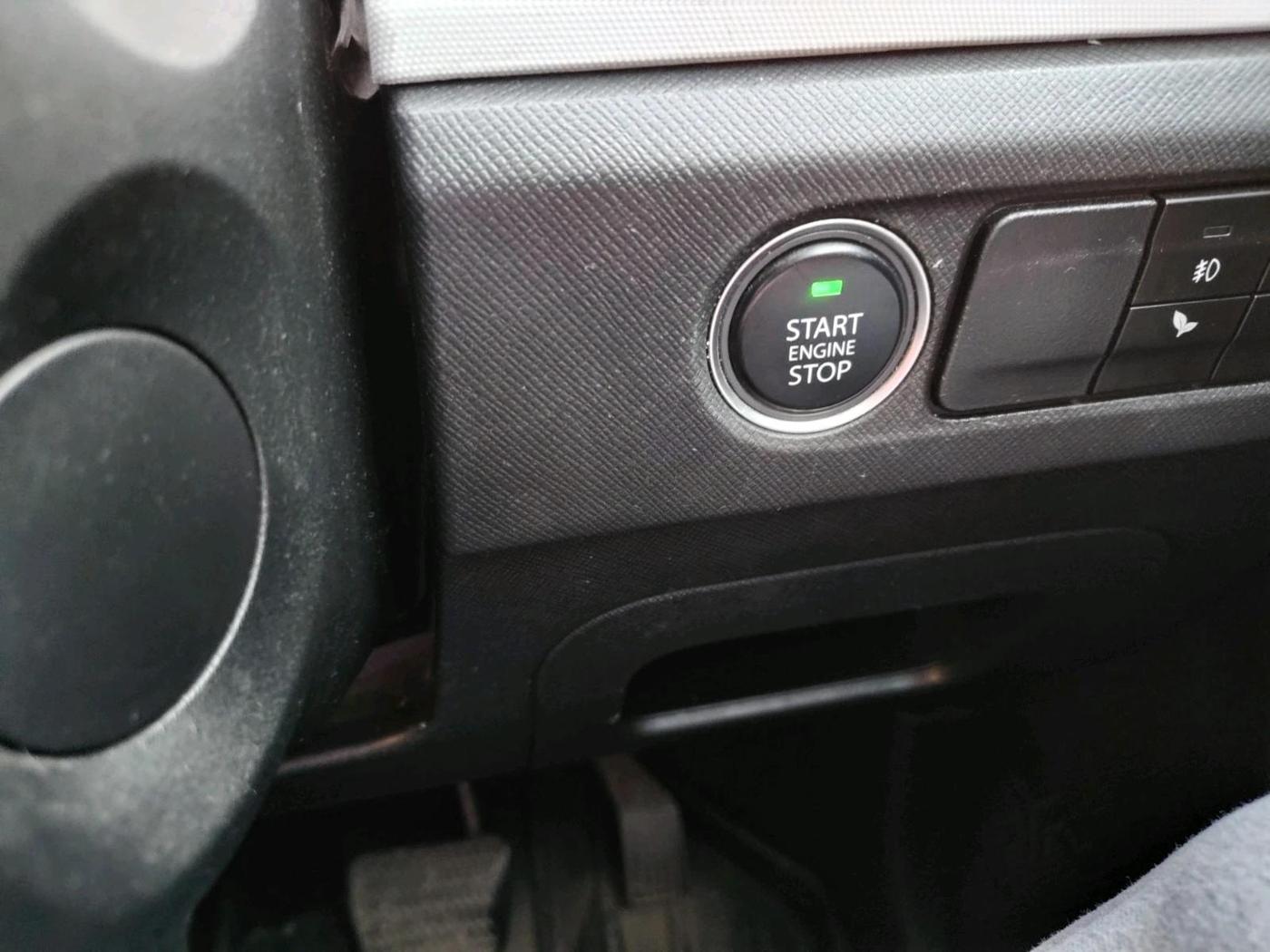 2023 Tata PUNCH ACCOMPLISHED AMT, Petrol, Automatic, 33,425 km, interior