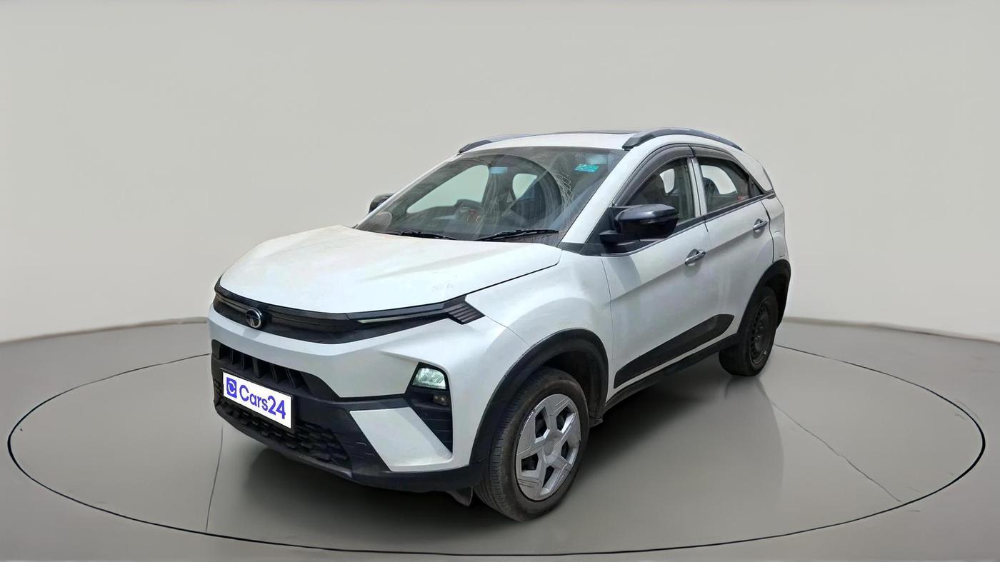 2025 Tata NEXON Smart Plus S 1.2 iCNG, CNG, Manual, 17,477 km, exterior