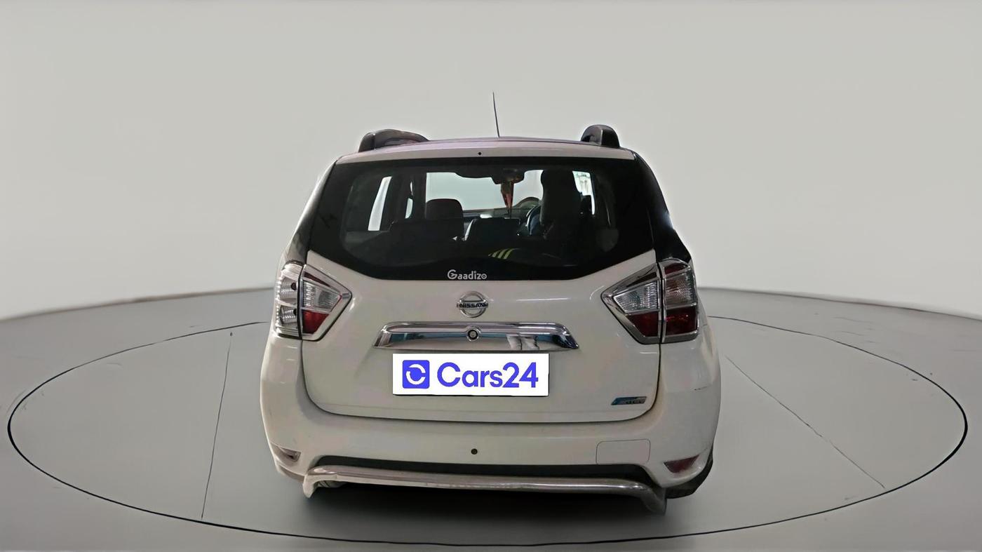 2017 Nissan Terrano XE (D), Diesel, Manual, 2,03,303 km, exterior
