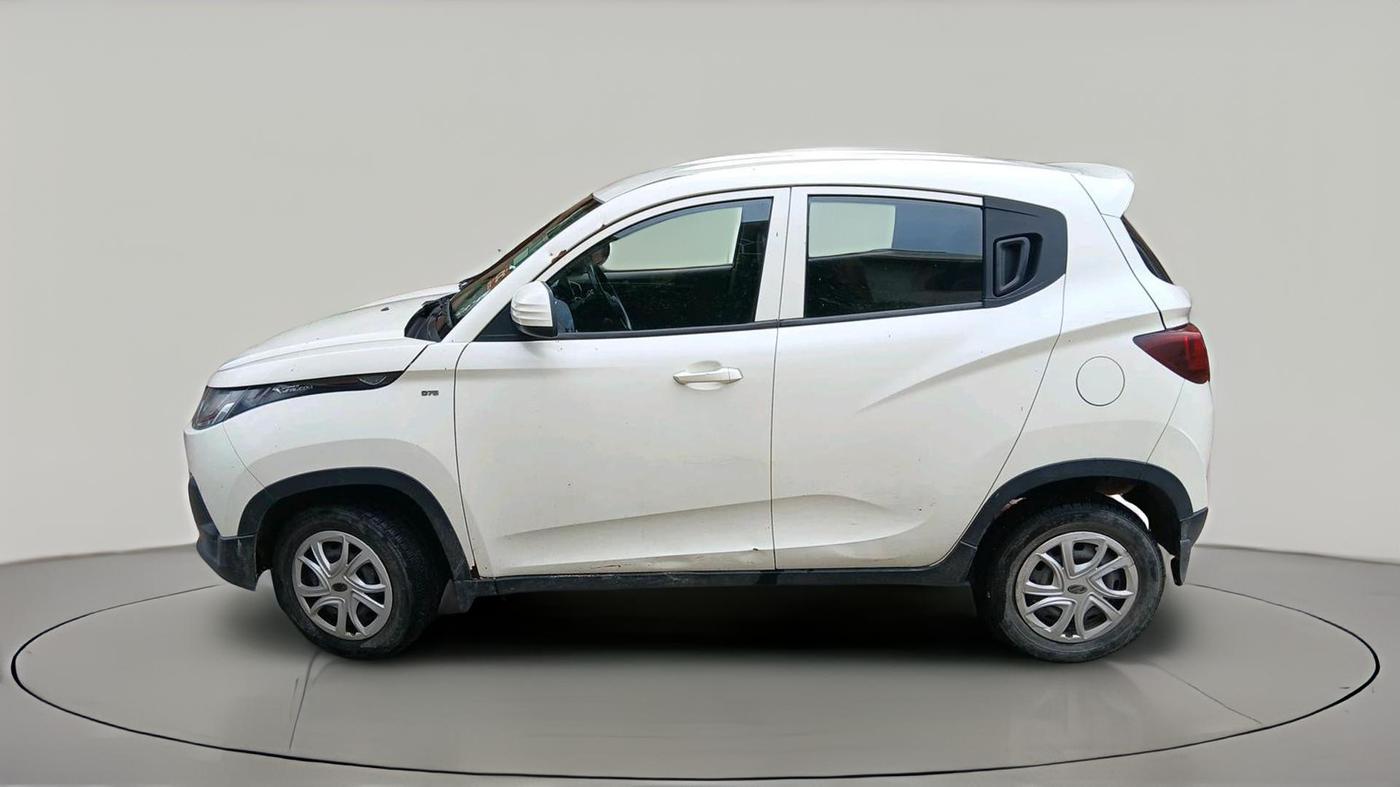 2016 Mahindra Kuv100 K4 D 6 STR, Diesel, Manual, 34,977 km, exterior
