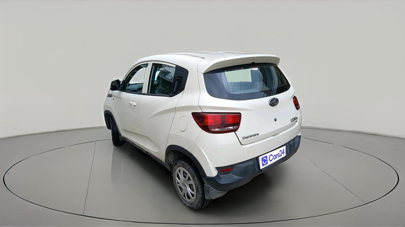 2016 Mahindra Kuv100 K4 D 6 STR, Diesel, Manual, 34,977 km, exterior